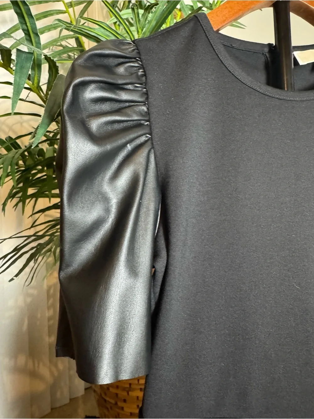 Michael Kors Black leather Puff-Sleeve Dress - xs